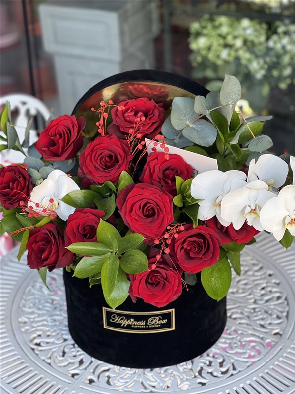 Lüks Kadife Kutuda Sevgililer Günü Aranjmanı