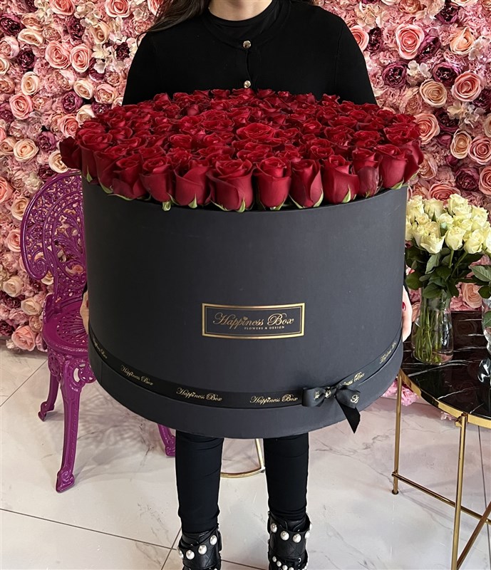 Dev Deluxe Kutuda İthal Kırmızı Güller