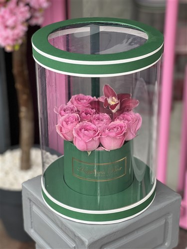 Haki Tasarım Kutuda Pembe İthal Güller