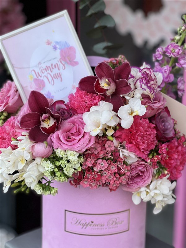 Pembe Kutuda Özel Çerçeveli Aranjman