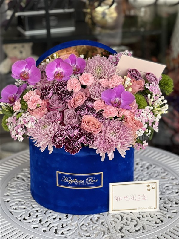 Mavi Mega Silindir Kutuda Mevsim Çiçekleri