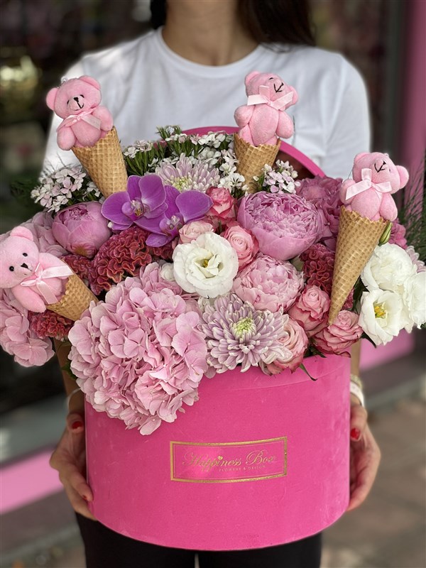 Fuşya Kadife Mega Kutuda Özel Tasarım Aranjman