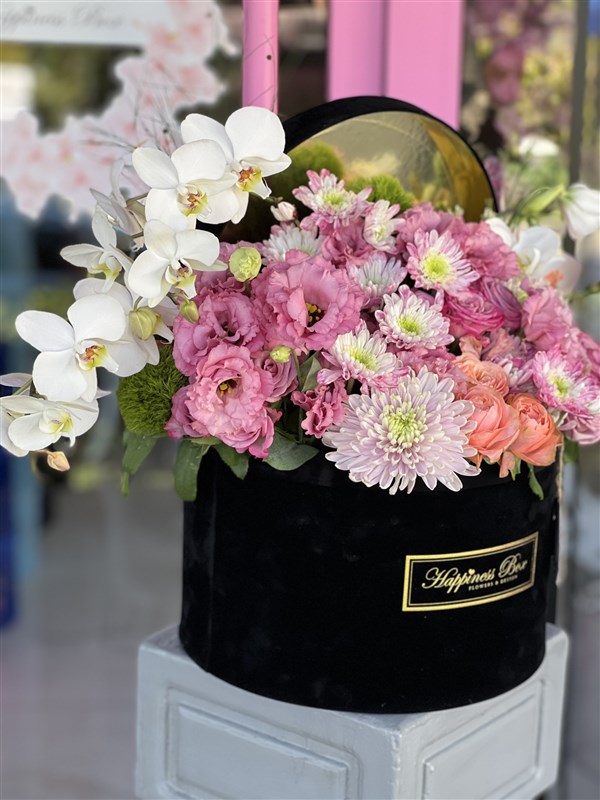 Siyah Lüks Kutuda Deluxe Aranjman