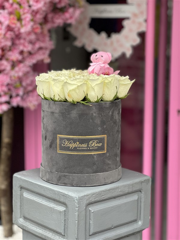 Füme Kadife Kutuda Beyaz Güller