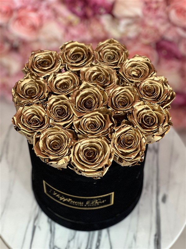 Gold Solmayan Güller Siyah Kadife Kutuda