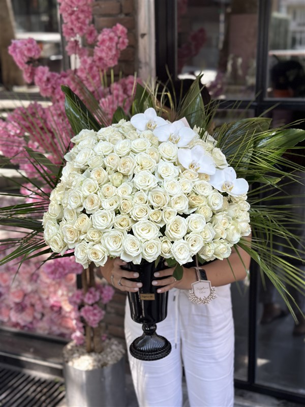 101 Beyaz Gül Aranjmanı