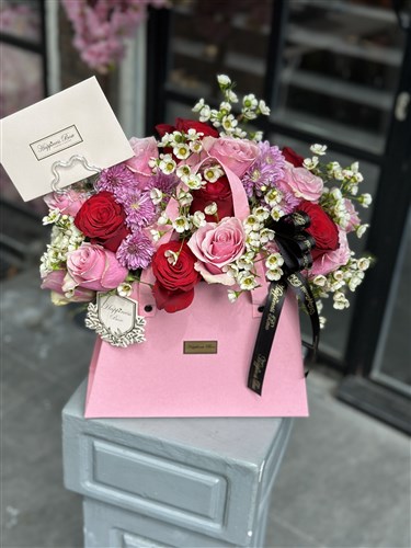 Pembe Kanvas Çantada Aranjman