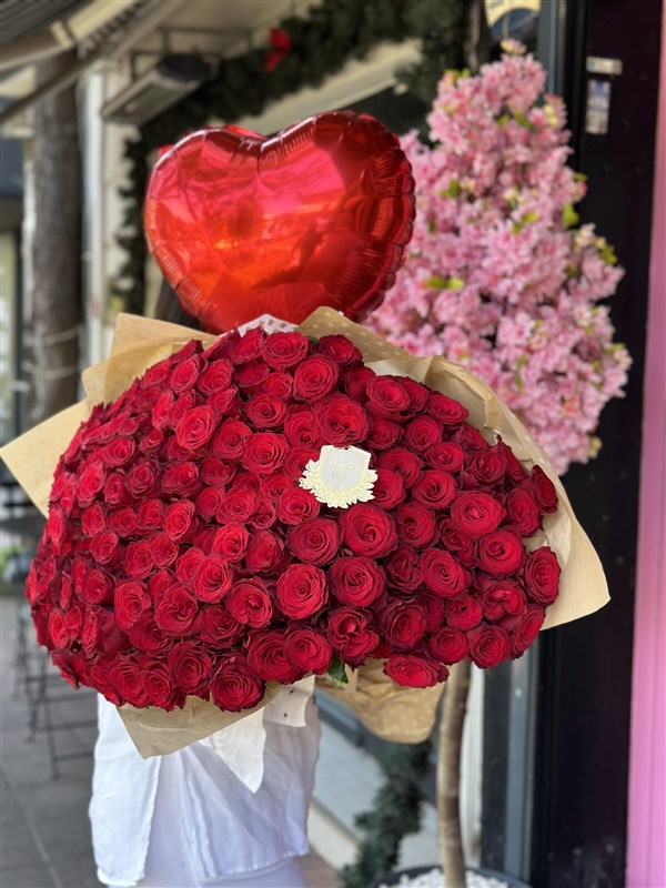 Deluxe 101 Kırmızı Gül Buketi