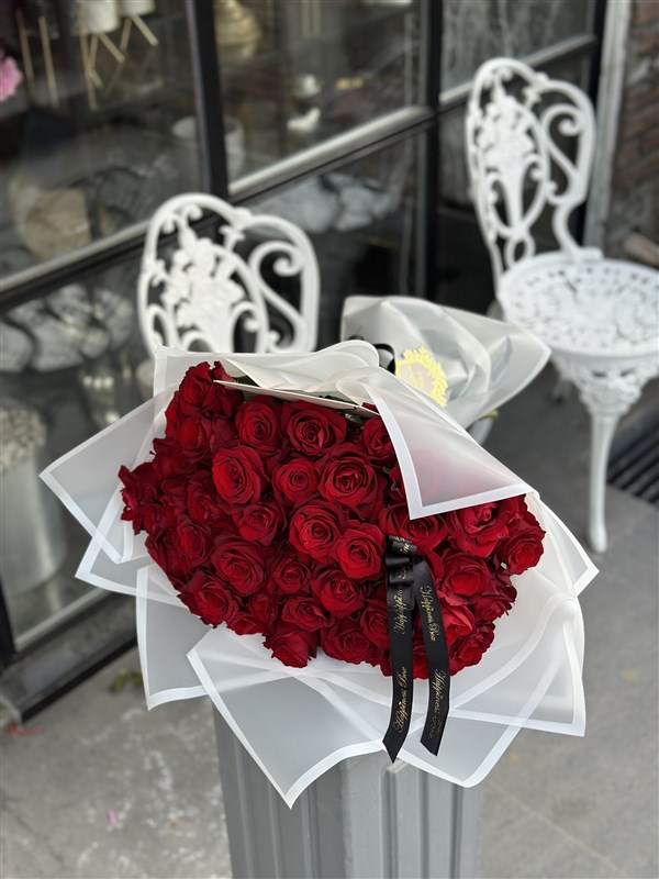 50 Deluxe Kırmızı Gül Buketi