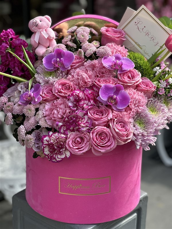 Fuşya Mega Kutuda Pembe Deluxe Aranjman