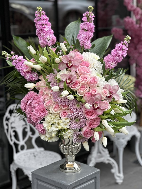 Vazoda Grand Deluxe Nişan Çiçeği