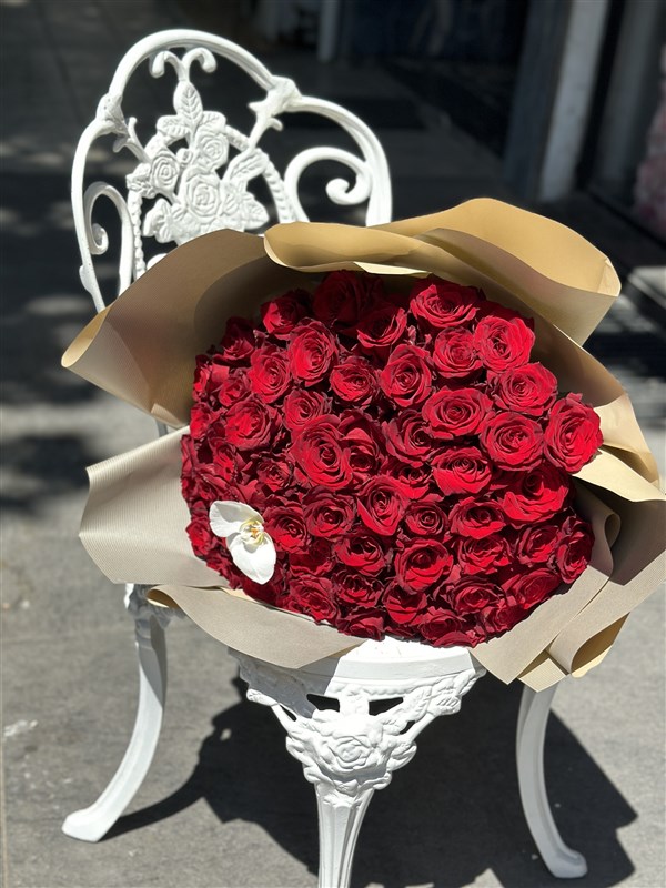 Deluxe Kırmızı Gül Buketi