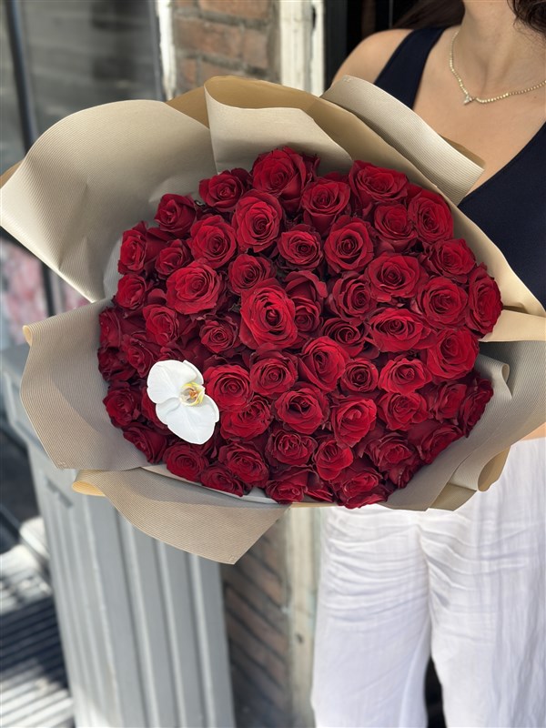 Deluxe Kırmızı Gül Buketi