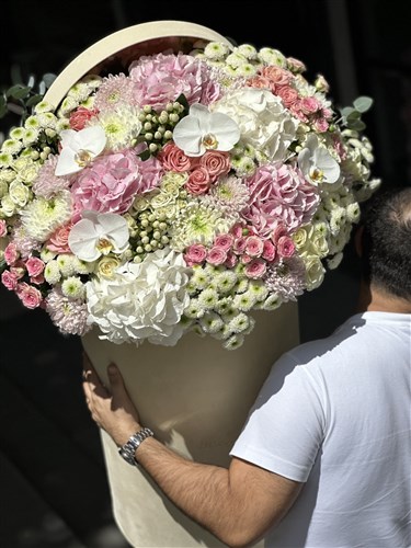 1 Metre Dev Aranjman Bej Renk Kadife Tasarım Kutuda