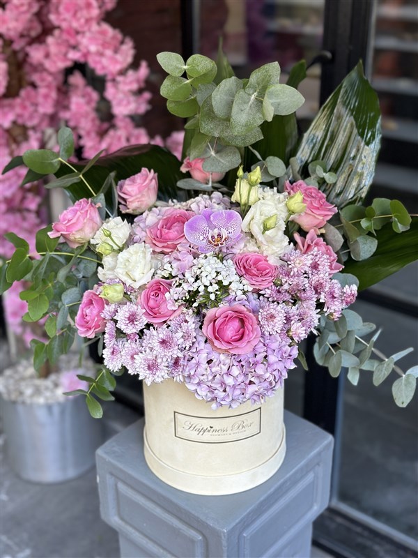 Claudia Krem Kadife Kutuda Pembe Lila Çiçekler