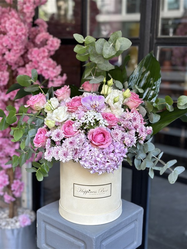 Claudia Krem Kadife Kutuda Pembe Lila Çiçekler