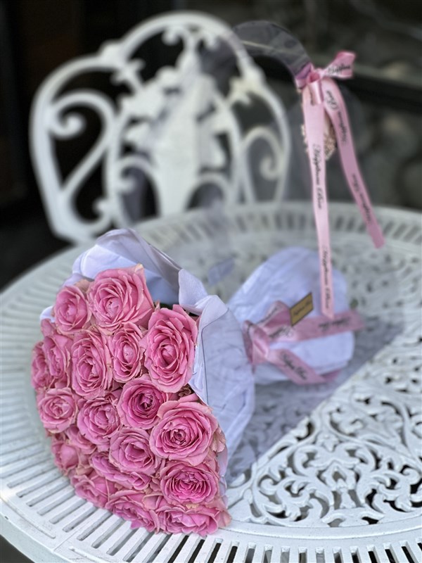 Şeffaf Çantalı 20 Pembe Gül Buketi