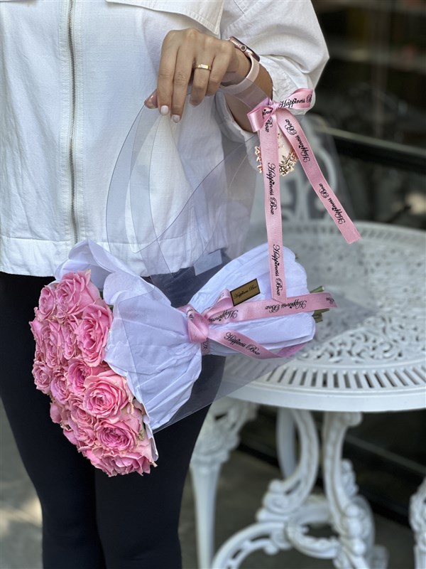 Şeffaf Çantalı 20 Pembe Gül Buketi