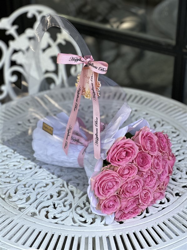 Şeffaf Çantalı 20 Pembe Gül Buketi