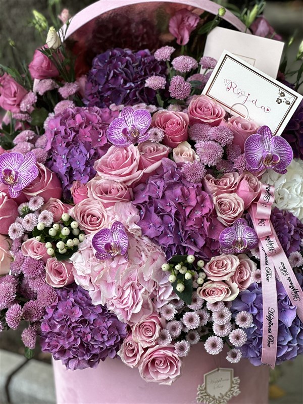 1 Metre Dev Aranjman Pembe Kadife Tasarım Kutuda