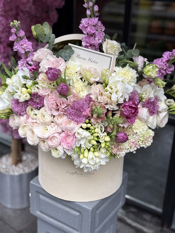 Krem Kadife Kutuda Deluxe Lila Beyaz Aranjman