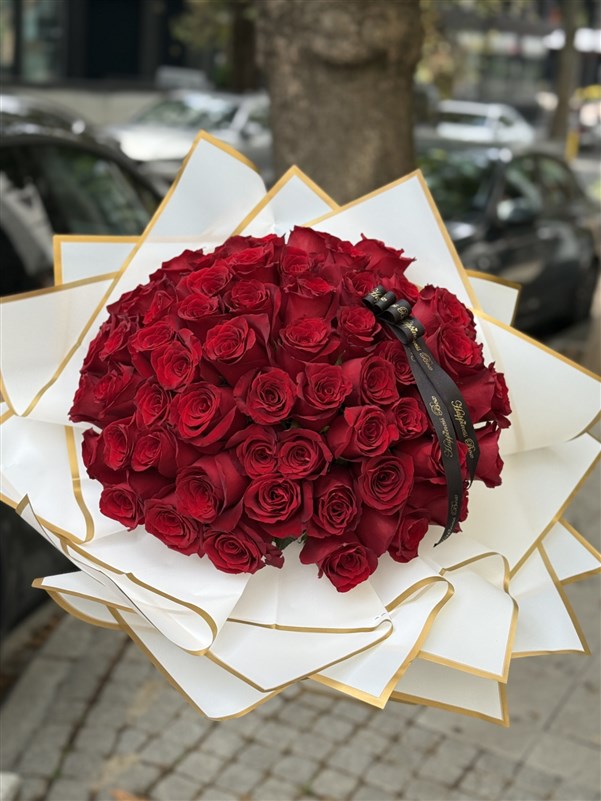 Royal 60 Kırmızı Gül Buketi