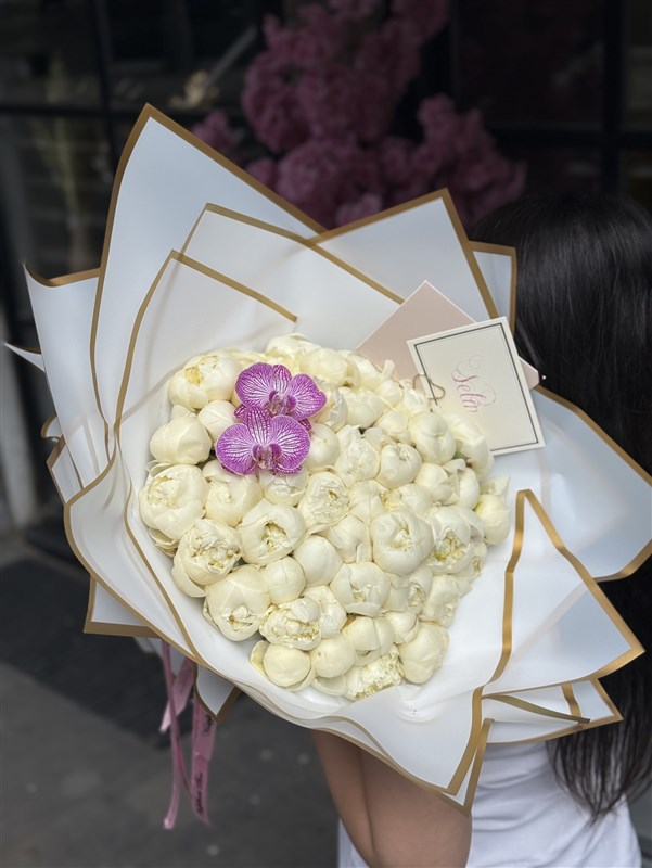 Beyaz Şakayık Buketi 50 Adet