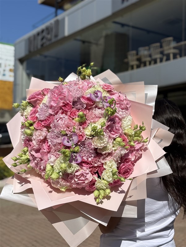 Grand Deluxe Pembe Buket