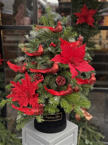 Birds El Yapımı Yeni Yıl Ağacı