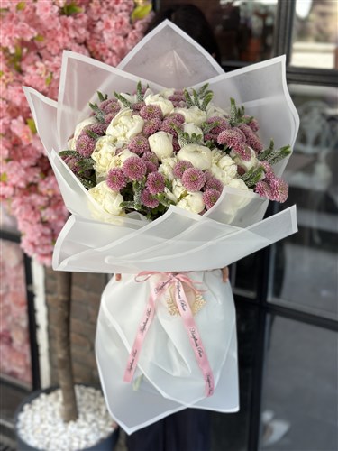 Deluxe Beyaz Şakayık Buketi