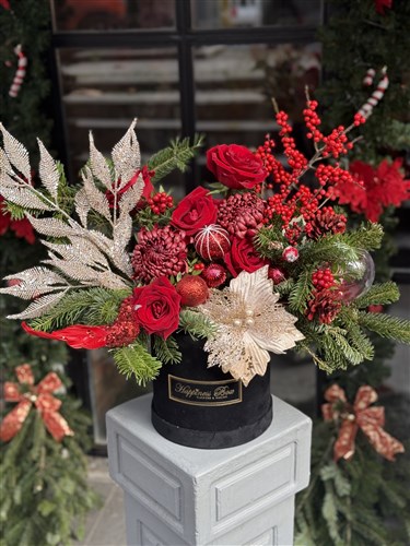 Gold Yapraklı Yılbaşı Aranjmanı