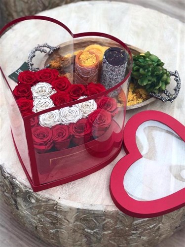 Kırmızı Kalp Asetat Kutuda Solmayan Güller