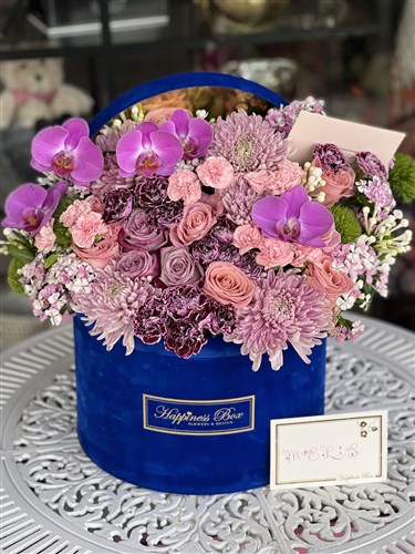 Mavi Mega Silindir Kutuda Mevsim Çiçekleri