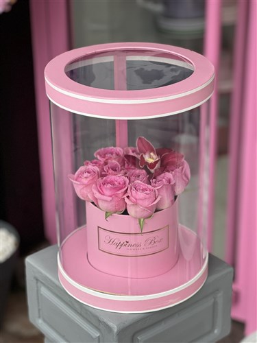 Pembe Tasarım Kutuda Pembe Güller