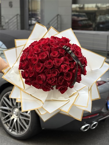 Royal 60 Kırmızı Gül Buketi