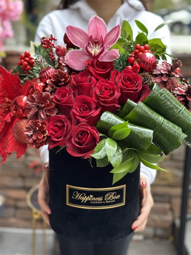 Siyah Kadife Kutuda Deluxe Yılbaşı Aranjmanı