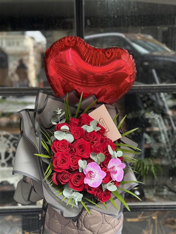 Valentine Gül Buketi