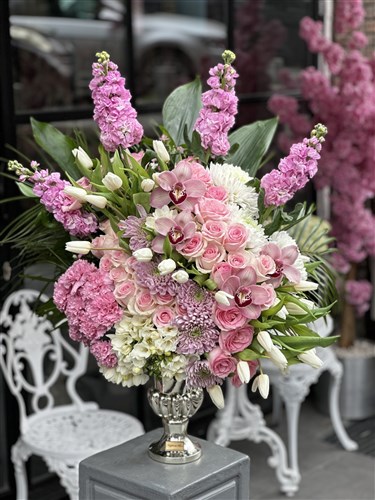 Vazoda Grand Deluxe Nişan Çiçeği