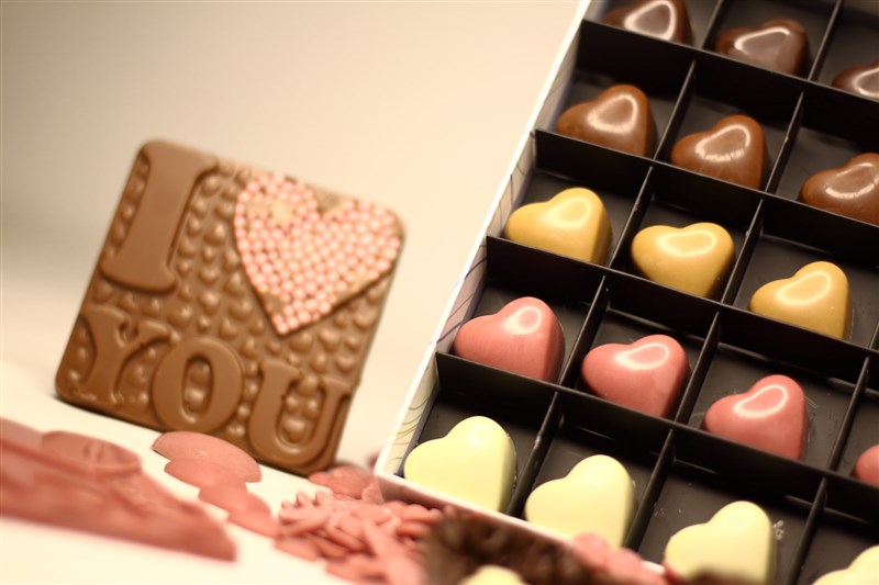 Taze Çikolata Klasik Aşk