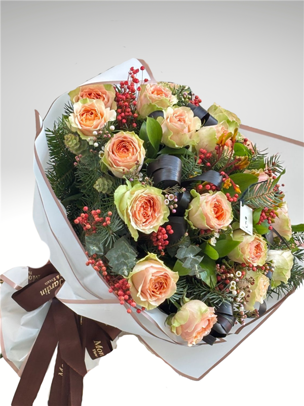 GRAVİTY GÜL BUKETİ