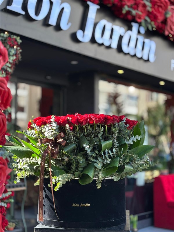 200 KIRMIZI GÜL KUTU