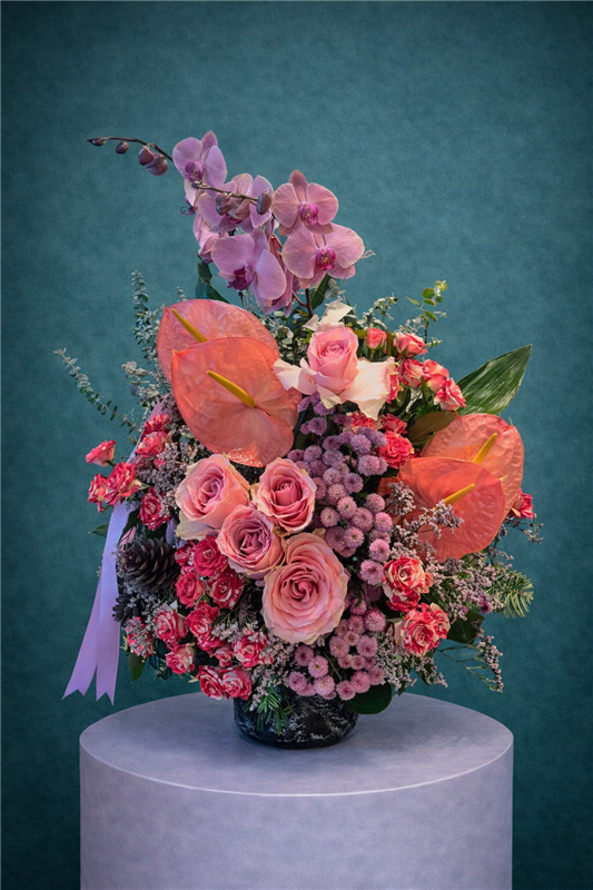 RENKLİ ORKİDE ARANJMANI