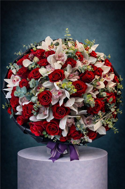 CYMBİDİUM VE KIRMIZI GÜL BUKETİ