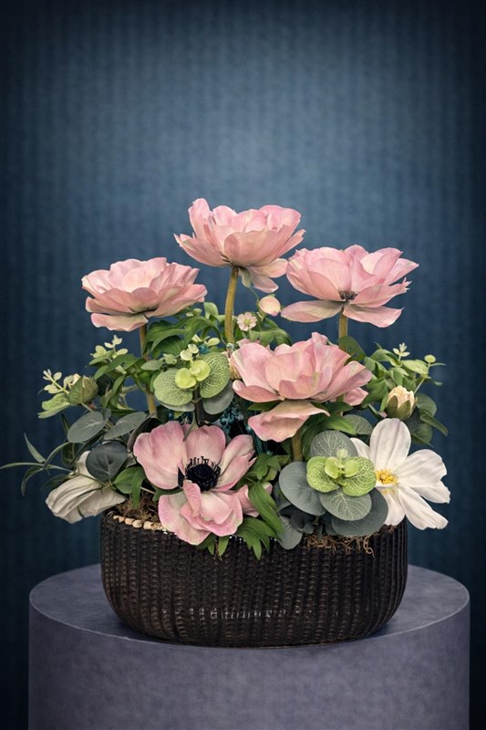 PEMBE YAPAY ÇİÇEK ARANJMANI