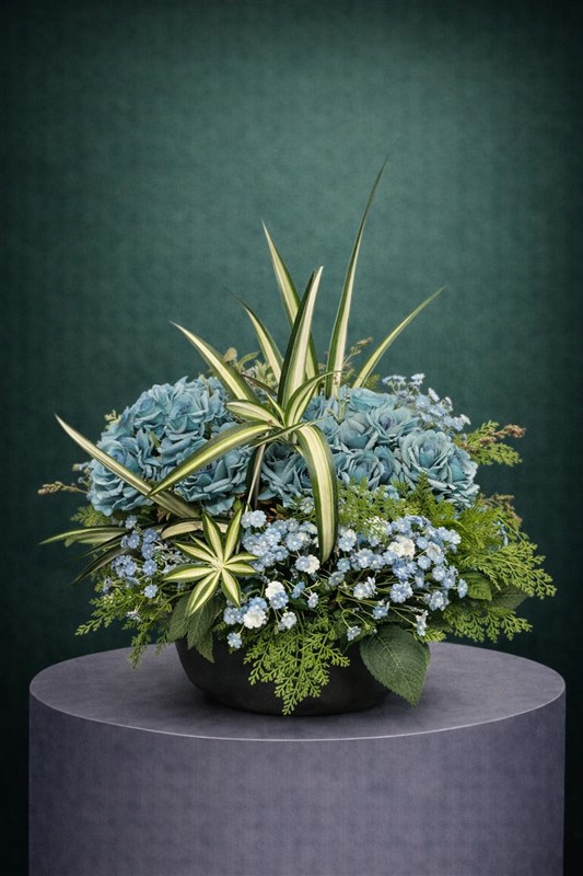 MAVİ YAPAY ÇİÇEK ARANJMANI