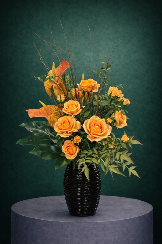 TURUNCU YAPAY ÇİÇEK ARANJMANI