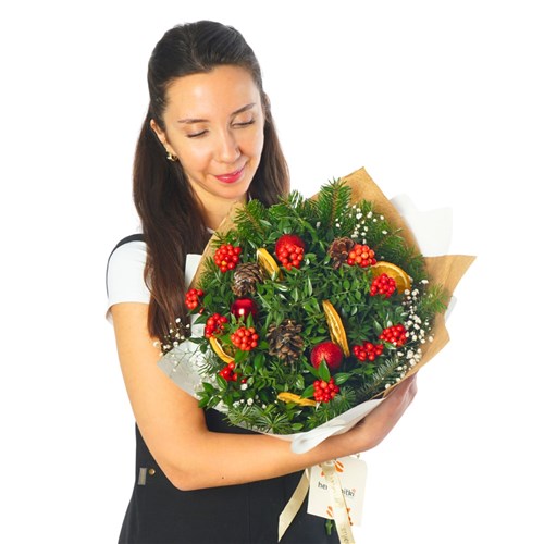 Merry New Year Bouquet (Kokina Buketi)