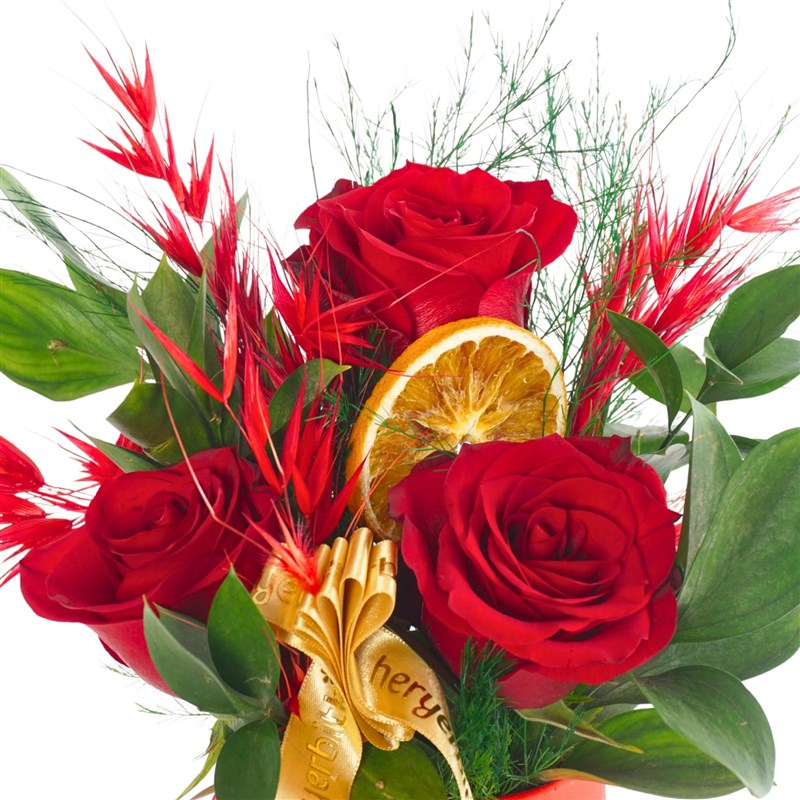 Lovely Rose (Arrangement of Red Roses)