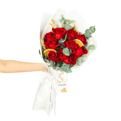 Ivory Rose Bouquet (Kırmızı Güller Buketi)
