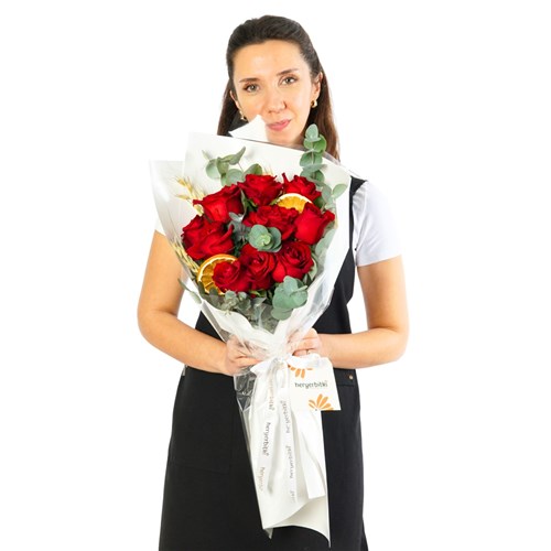 Ivory Rose Bouquet (Kırmızı Güller Buketi)